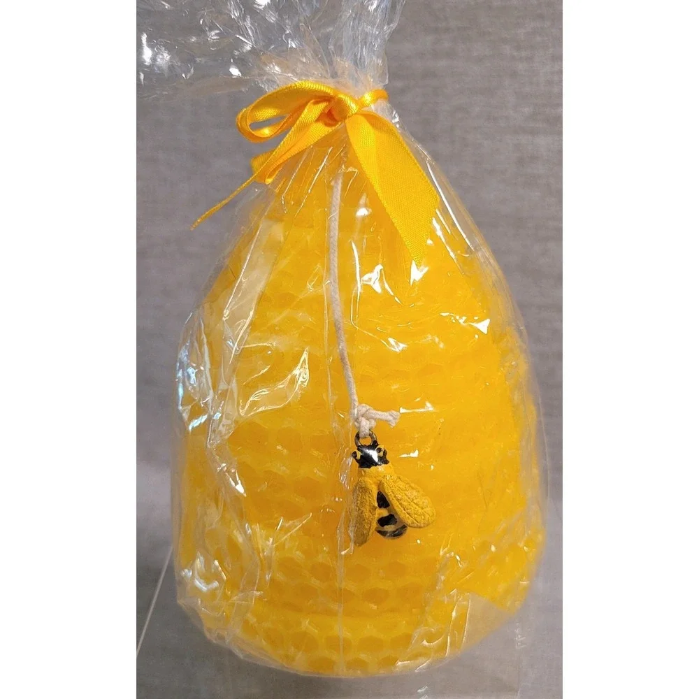 Beehive Honeycomb Design Wax Candle w Bee 5